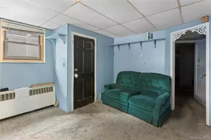 1340 Stadium Ave, Bronx, NY 10465 - Photo 25