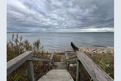 11930 Main Road, East Marion, NY 11939 - Photo 11