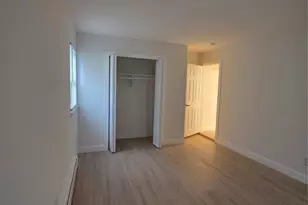 9 Court St, Elmont, NY 11003 - Photo 5