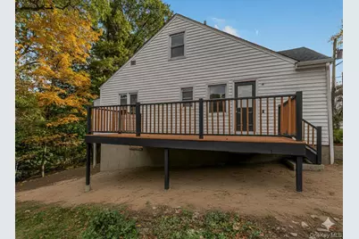 25 Linn ( Aka 183 Putnam Avenue) Place, Yonkers, NY 10705 - Photo 9