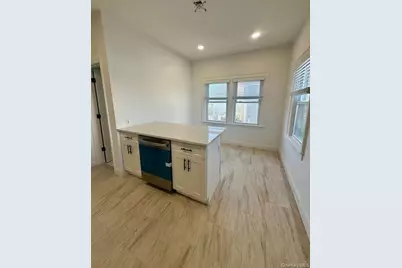 661 E Olive Street, Long Beach, NY 11561 - Photo 9