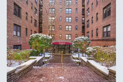 10 Franklin Avenue #2G, White Plains, NY 10601 - Photo 17