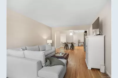 10 Franklin Avenue #2G, White Plains, NY 10601 - Photo 5