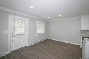 146 Montauk Hwy, Westhampton, NY 11977 - Photo 5