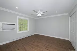 146 Montauk Hwy, Westhampton, NY 11977 - Photo 7