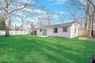 38 Midland Ave, Mastic, NY 11950 - Photo 19