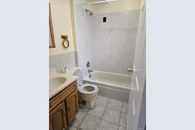 750A E 223rd Street #1, Bronx, NY 10466 - Photo 7