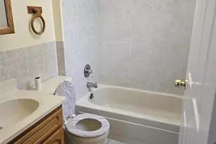 750A E 223rd St, Bronx, NY 10466 - Photo 7