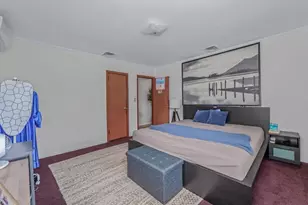 25 Lawrence St, New Hyde Park, NY 11040 - Photo 9