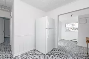 160 Austin St, Lindenhurst, NY 11757 - Photo 11