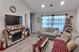 166 Daniel Rd N, Massapequa, NY 11758 - Photo 25