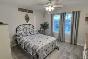 166 Daniel Rd N, Massapequa, NY 11758 - Photo 31