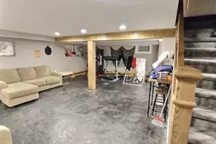 166 Daniel Rd N, Massapequa, NY 11758 - Photo 33