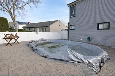 166 Daniel Road N, Massapequa, NY 11758 - Photo 41