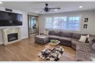 166 Daniel Road N, Massapequa, NY 11758 - Photo 5