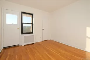 440 Warburton Ave, Yonkers, NY 10701 - Photo 5