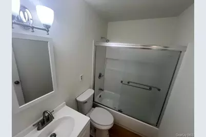 276 Unit 816 Temple Hill Road #816, New Windsor, NY 12553 - Photo 15