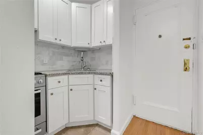 123-25 82nd Avenue #5R, Kew Gardens, NY 11415 - Photo 5