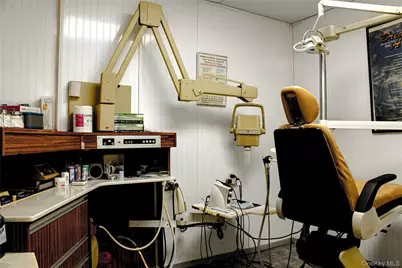 551 Crescent Street, Brooklyn, NY 11208 - Photo 3