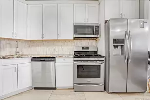 22 S 9th St, Brooklyn, NY 11249 - Photo 7