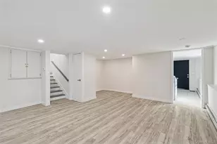 911 Ostrander Ave, Riverhead, NY 11901 - Photo 15