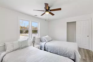 911 Ostrander Ave, Riverhead, NY 11901 - Photo 11