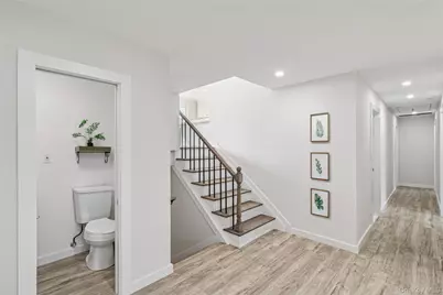 911 Ostrander Avenue, Riverhead, NY 11901 - Photo 9