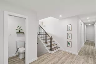 911 Ostrander Ave, Riverhead, NY 11901 - Photo 9