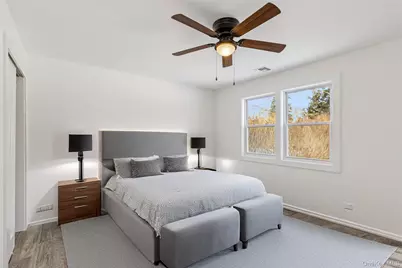 911 Ostrander Avenue, Riverhead, NY 11901 - Photo 15