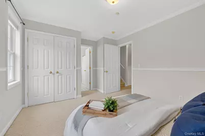 646 E Main Street, Jefferson Valley, NY 10535 - Photo 15