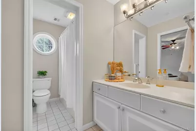 646 E Main Street, Jefferson Valley, NY 10535 - Photo 13