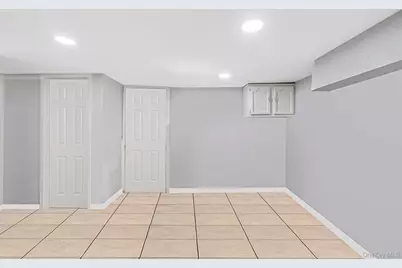 200 Princeton Street, Hempstead, NY 11550 - Photo 29