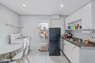 200 Princeton St, Hempstead, NY 11550 - Photo 11