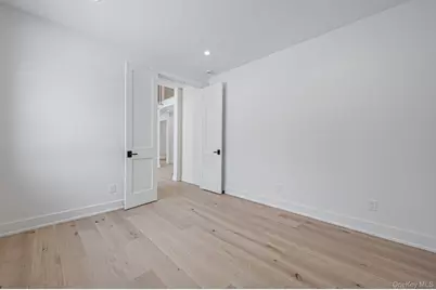 458 Harrison Avenue, Miller Place, NY 11764 - Photo 17