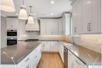 458 Harrison Avenue, Miller Place, NY 11764 - Photo 7