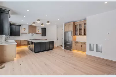 458 Harrison Avenue, Miller Place, NY 11764 - Photo 5