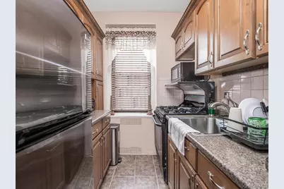 3321 Bruckner Boulevard #6H, Bronx, NY 10461 - Photo 5