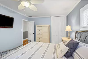 527 Spruce Ln, East Meadow, NY 11554 - Photo 23