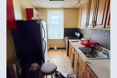 11220 111th Avenue, Ozone Park, NY 11420 - Photo 25