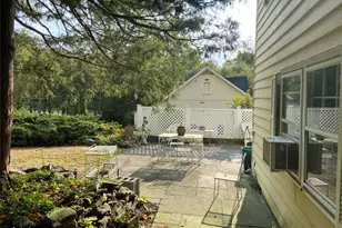 335 Roaring Brook Rd, Chappaqua, NY 10514 - Photo 11