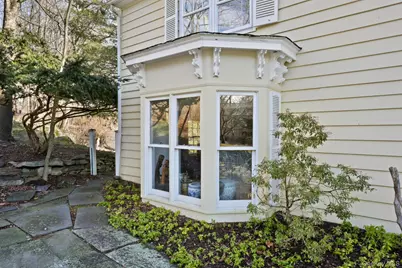 335 Roaring Brook Road, Chappaqua, NY 10514 - Photo 5