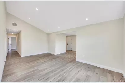 15 Marshall Street, Massapequa, NY 11758 - Photo 13