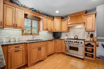 1620 Harrison Avenue, Mamaroneck, NY 10543 - Photo 15