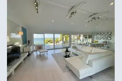 16 N Shore Road, Hampton Bays, NY 11946 - Photo 5