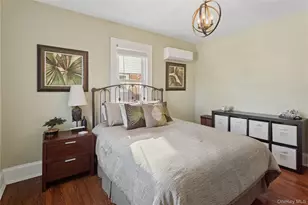 15 N Oceanside Rd, Rockville Centre, NY 11570 - Photo 17