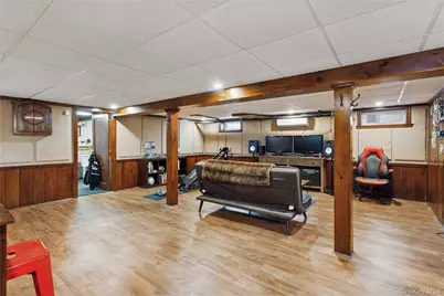 15 N Oceanside Road, Rockville Centre, NY 11570 - Photo 25