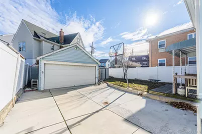 90-21 Winchester Boulevard, Queens Village, NY 11428 - Photo 25