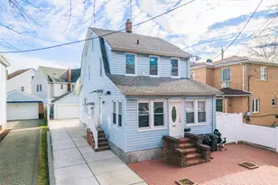 90-21 Winchester Blvd, Queens Village, NY 11428 - Photo 3