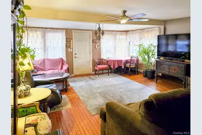 97 Hawkins Street, Bronx, NY 10464 - Photo 3