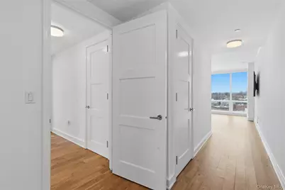 5 Renaissance Square #16D, White Plains, NY 10601 - Photo 15